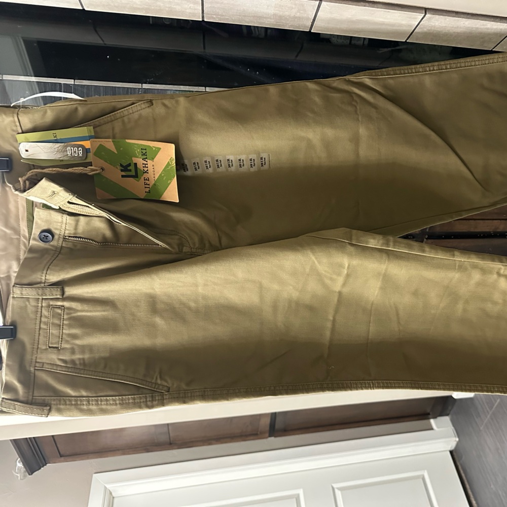 Men’s nwt pants